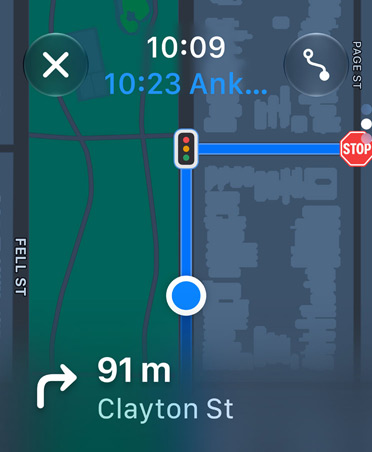 Karten App, Navigationsinfos erscheinen unten auf dem Display