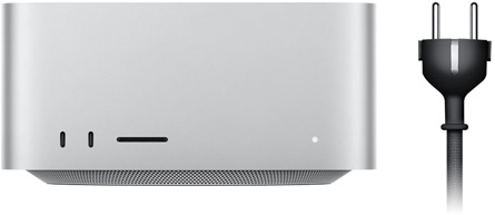 Mac Studio, Vorderseite, zwei USB‑C Anschlüsse, SDXC Kartensteckplatz, Statusanzeige, nach unten zulaufende Basis, flache Oberseite, gerundete Ecken, gerade Kanten, Farbe Silber, Netzkabel in Schwarz mit dreipoligem Netzanschluss