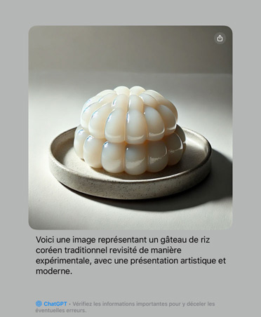 Image illustrant la représentation expérimentale d’un gâteau de riz traditionnel coréen avec l’explication des caractéristiques de l’image générée par Apple Intelligence avec ChatGPT intégré