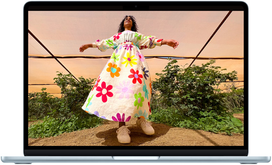 MacBook Air 13-inch, showcasing Liquid Retina display