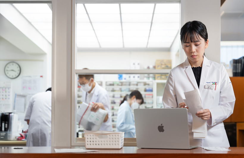 Technologia Apple usprawnia codzienną pracę i ogranicza czas, jaki pracownicy poświęcają na zadania administracyjne.