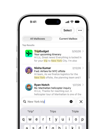 Tela do iPhone 17 Pro prateado mostra uma seleção de e-mails recuperados pelo termo de pesquisa viagem a Nova York